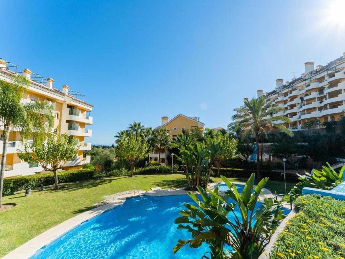 Apartamento Señorio De Aloha 3 Bedroom Duplex Within Walking Distance To Puerto Banus Marbella